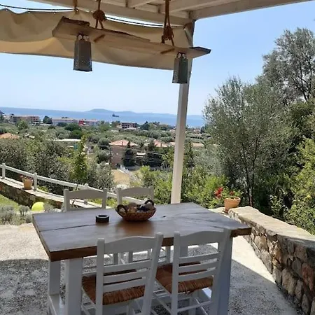 Villa 《μάνα γη》 *