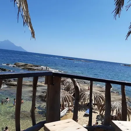 Villa 《μάνα γη》 *