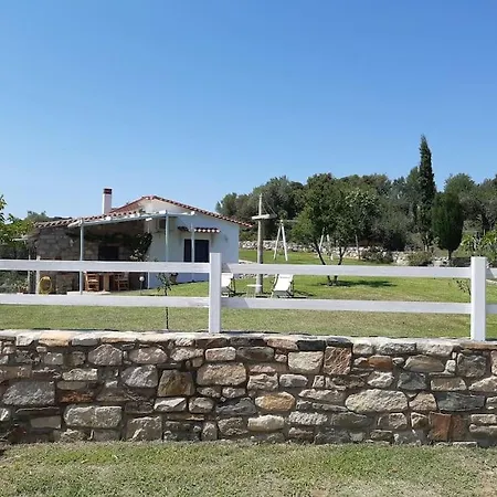 Villa 《μάνα γη》 *